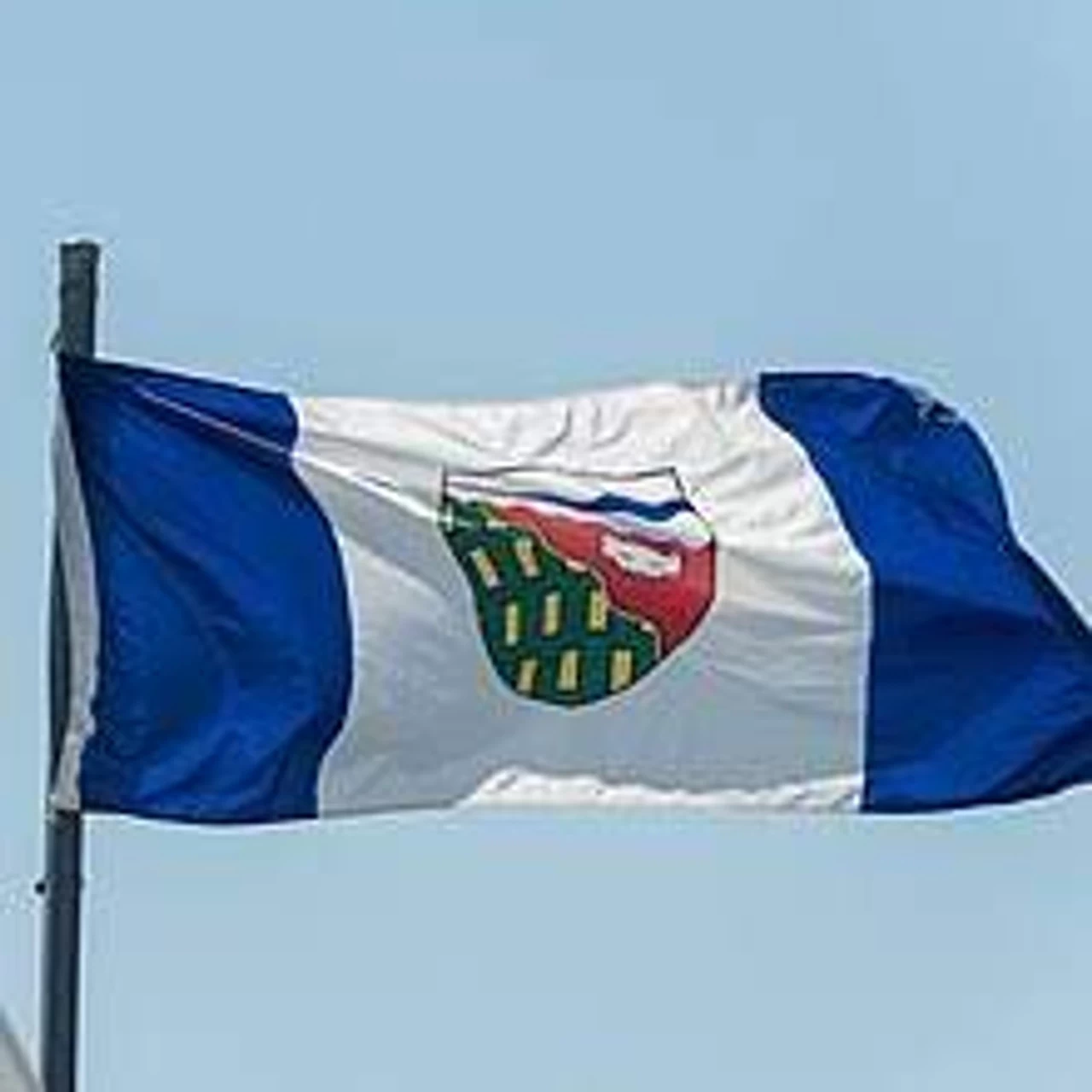 Flying Colours - NWT Flag 54" X 27" Grommets 3 Flying Colours - NWT Flag 54" X 27" Grommets